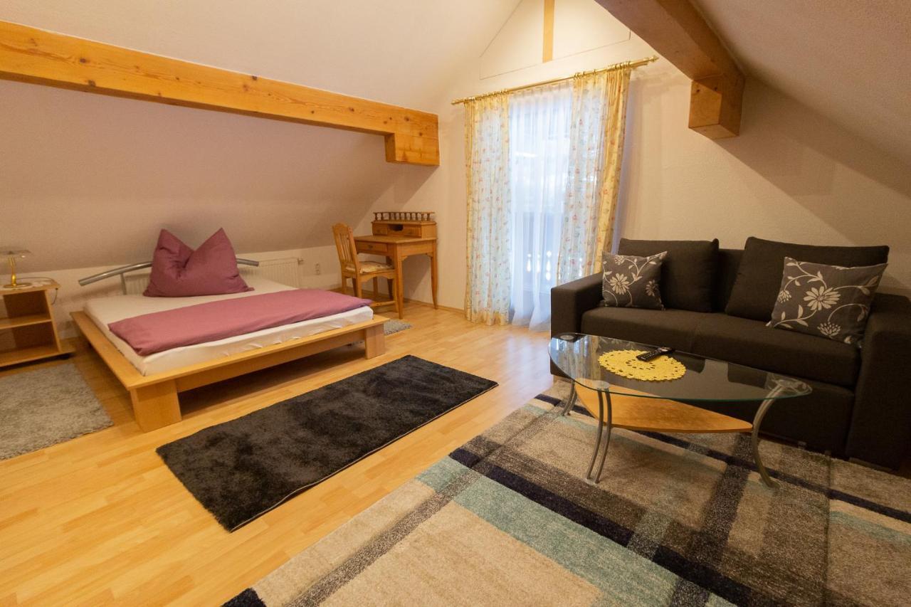 Ferienwohnung Claudia Faistenau Exteriör bild